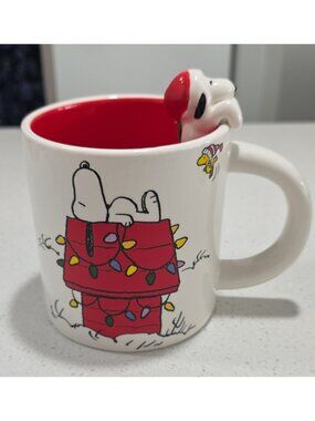 Zrike Brands Peanuts Snoopy & Woodstock Christmas Ceramic Mug, Red Interior